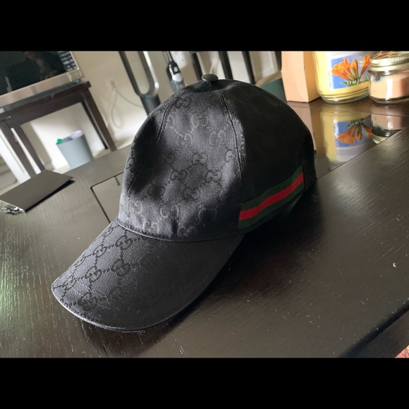 Gucci hat black unisex